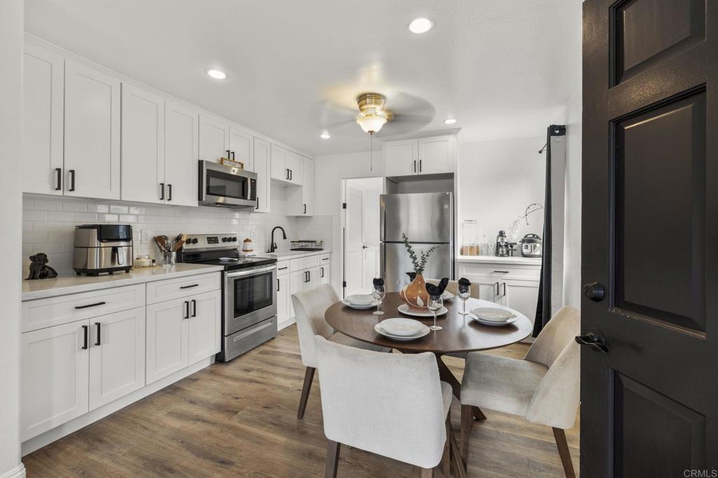 13510 Willow Road Lakeside, CA 92040 - Photo 8 of 35 All appliances and Furniture conveys