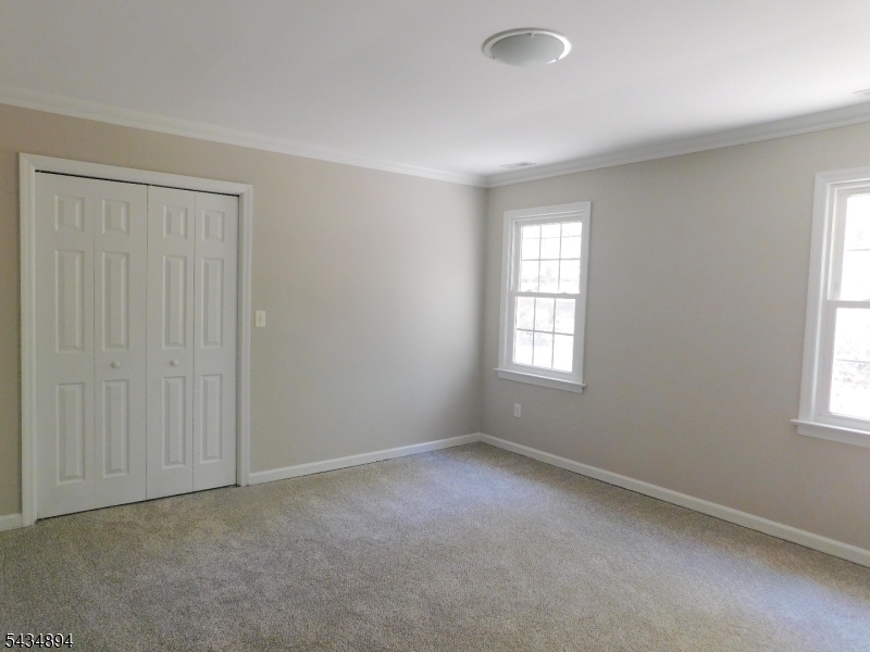 4 Spring Hill Road Annandale, NJ 08801 - Photo 24 of 41