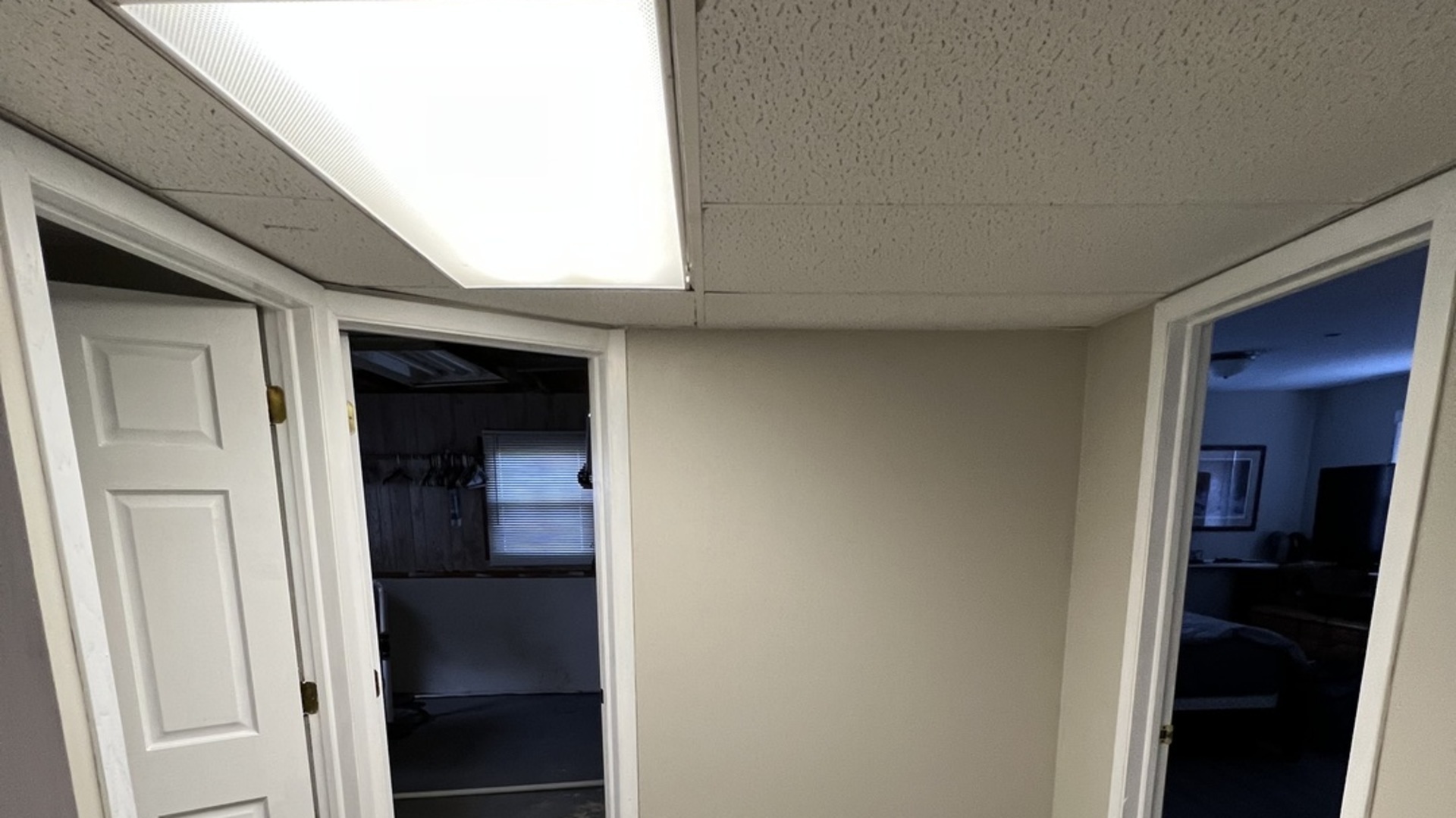 43W760 Rowe Road Elburn, IL 60119 - Photo 13 of 19 a view of a hallway