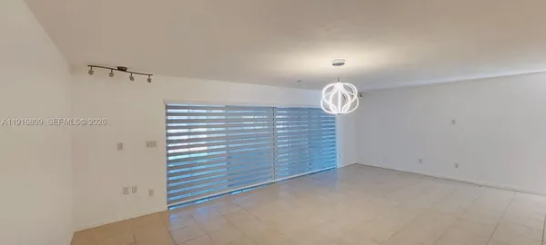 $5,000 | 29325 Southwest 182nd Avenue, Homestead, FL 33030