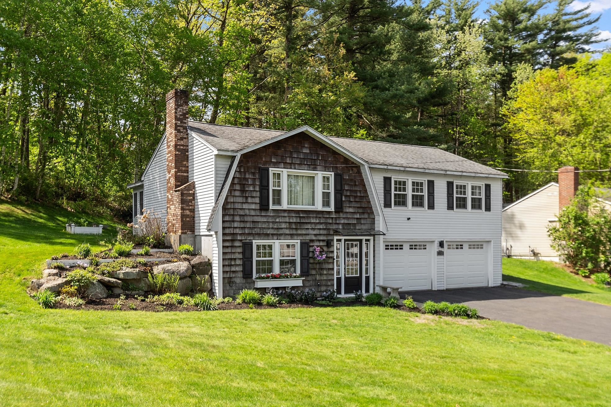 18 Sagamore Road Nashua, NH 03062 - Photo 1 of 46