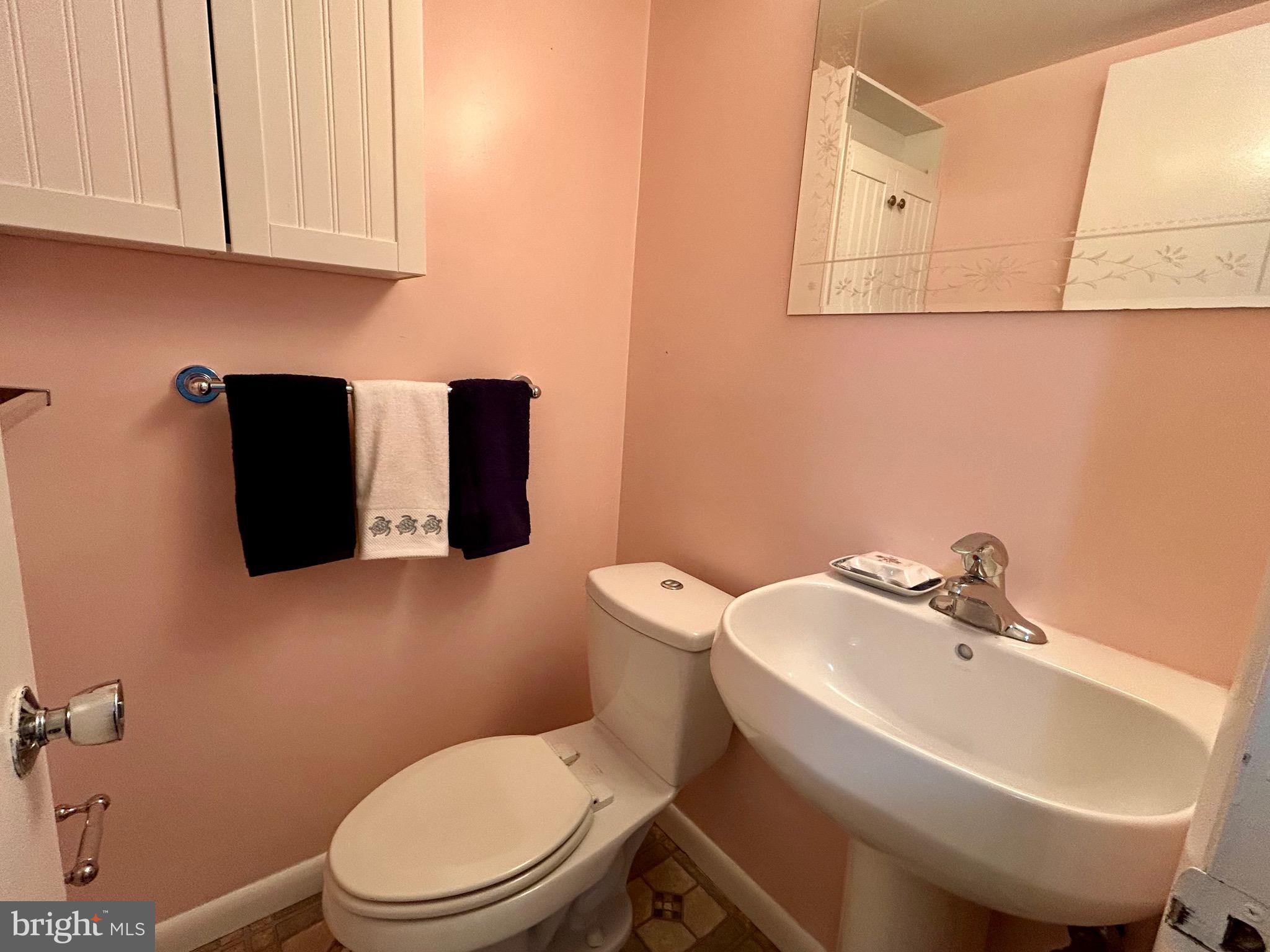 8418 Manassas Circle Vienna, VA 22180 - Photo 32 of 43 Powder room, lower level
