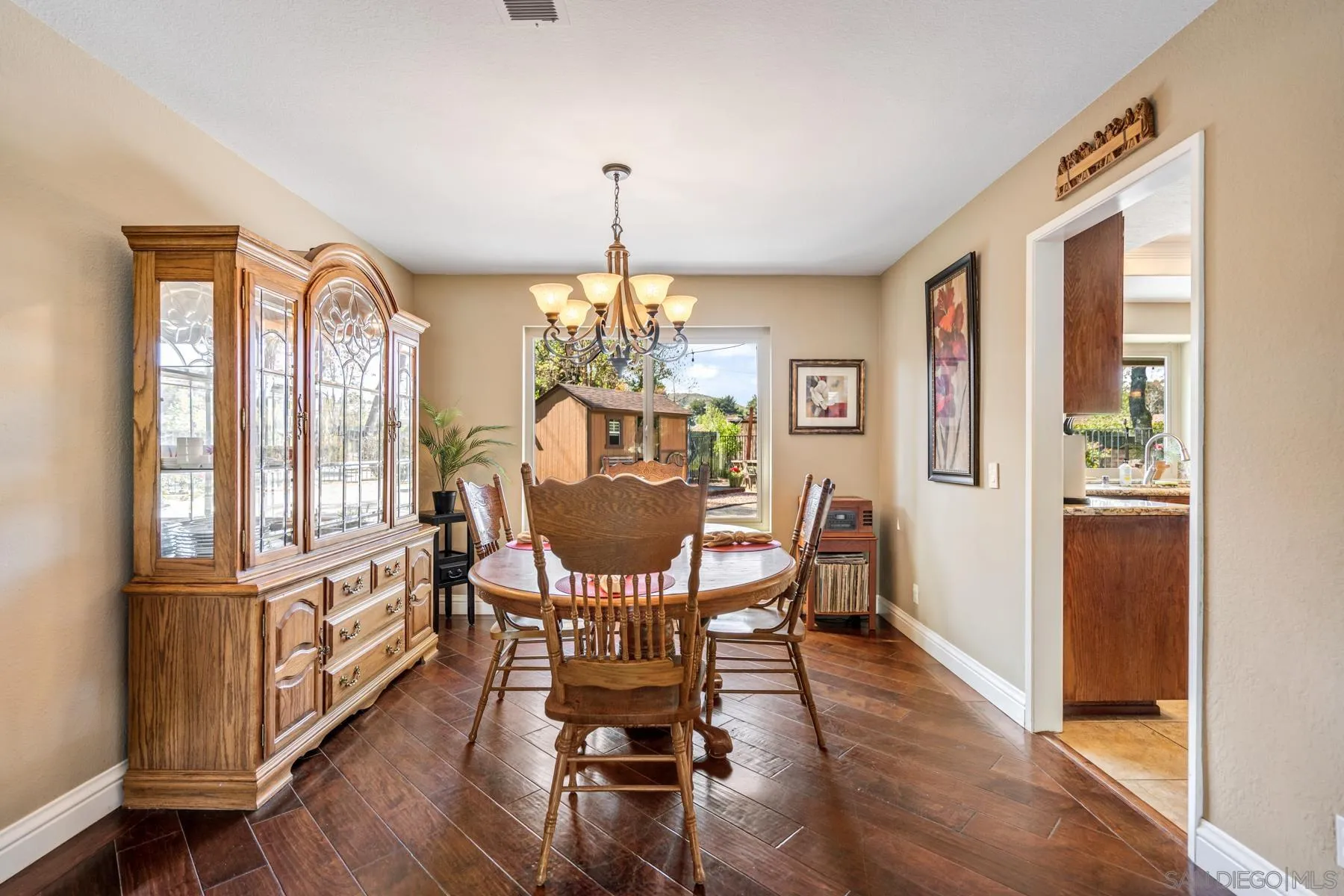 13858 Country Creek Road Poway, CA 92064 - Photo 7 of 45 Gallery Image 7