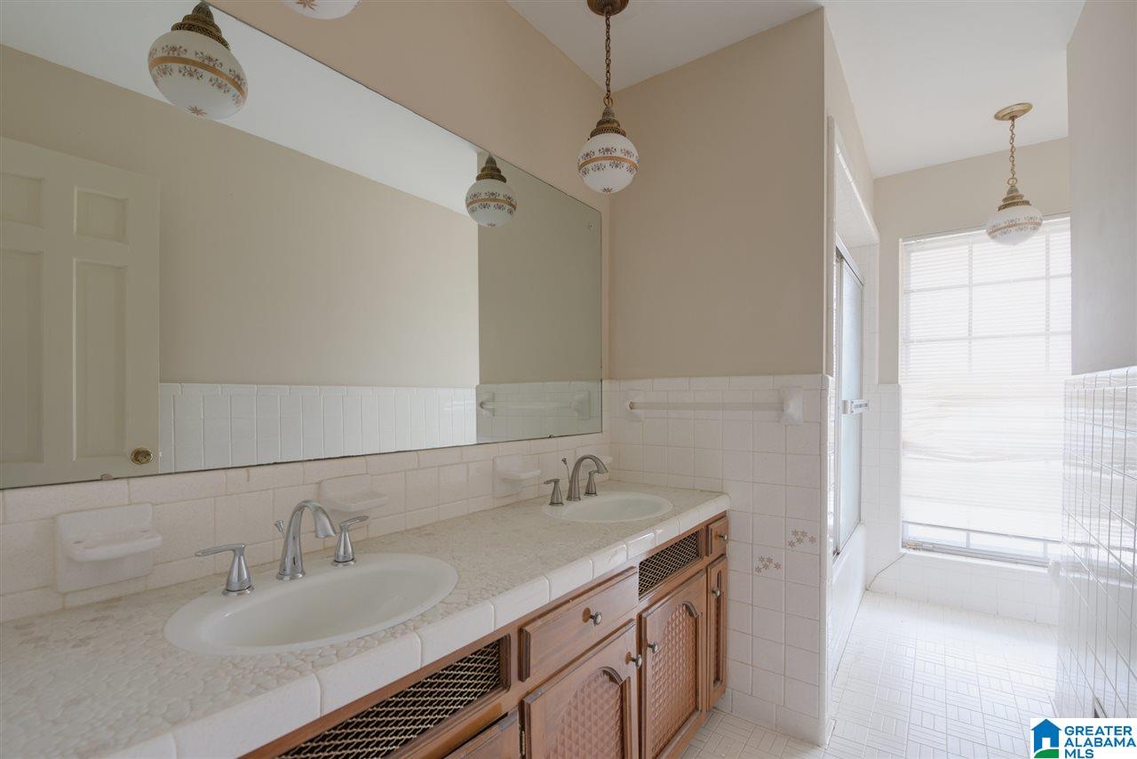 2229 Pershing Road Birmingham, AL 35214 - Photo 11 of 20