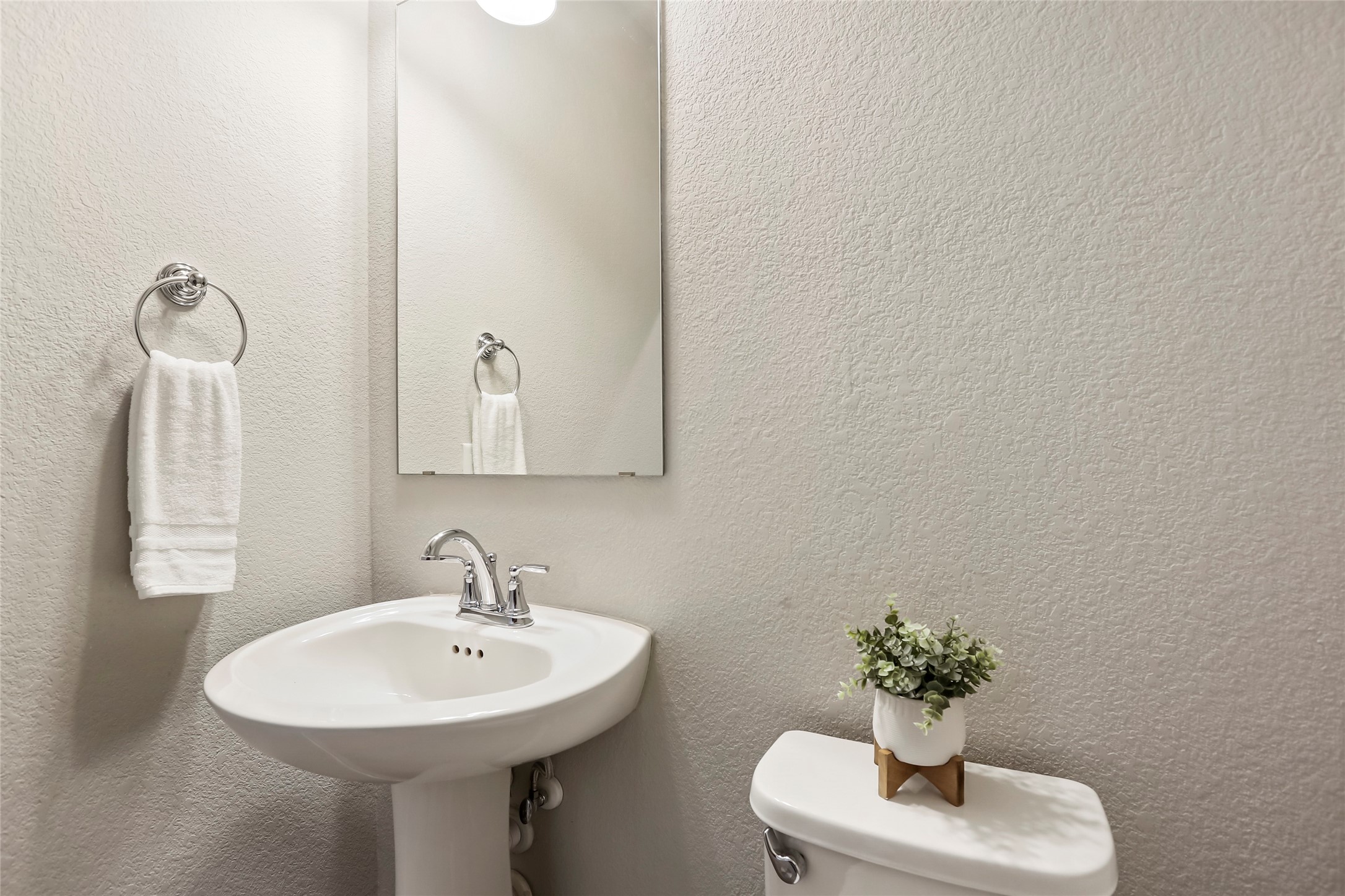 5109 Lemon Tree Path, Unit 126 Austin, TX 78723 - Photo 16 of 28 Gallery Image 16