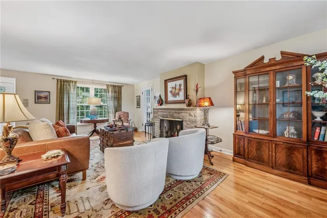 $439,900 | 118 Conewanta Road, Pittsburgh, PA 15241