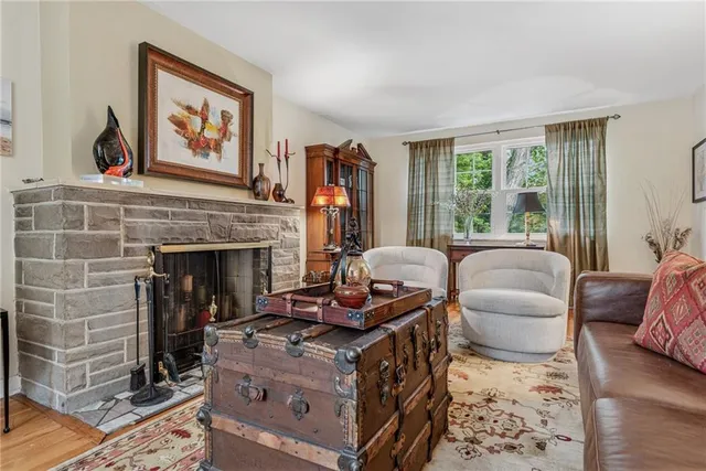 $439,900 | 118 Conewanta Road, Pittsburgh, PA 15241