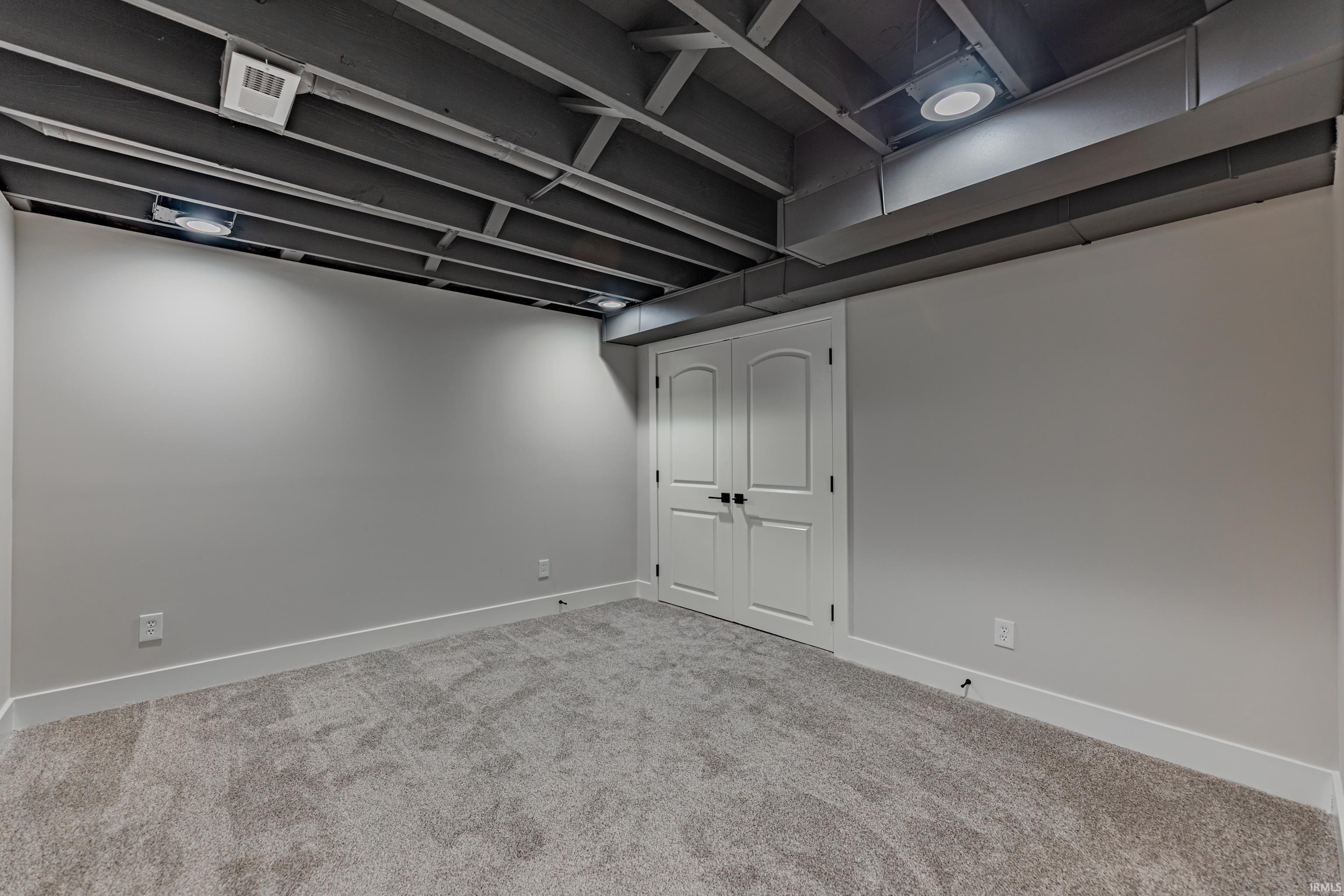 441 Lawrence Drive Mount Vernon, IN 47620 - Photo 26 of 33