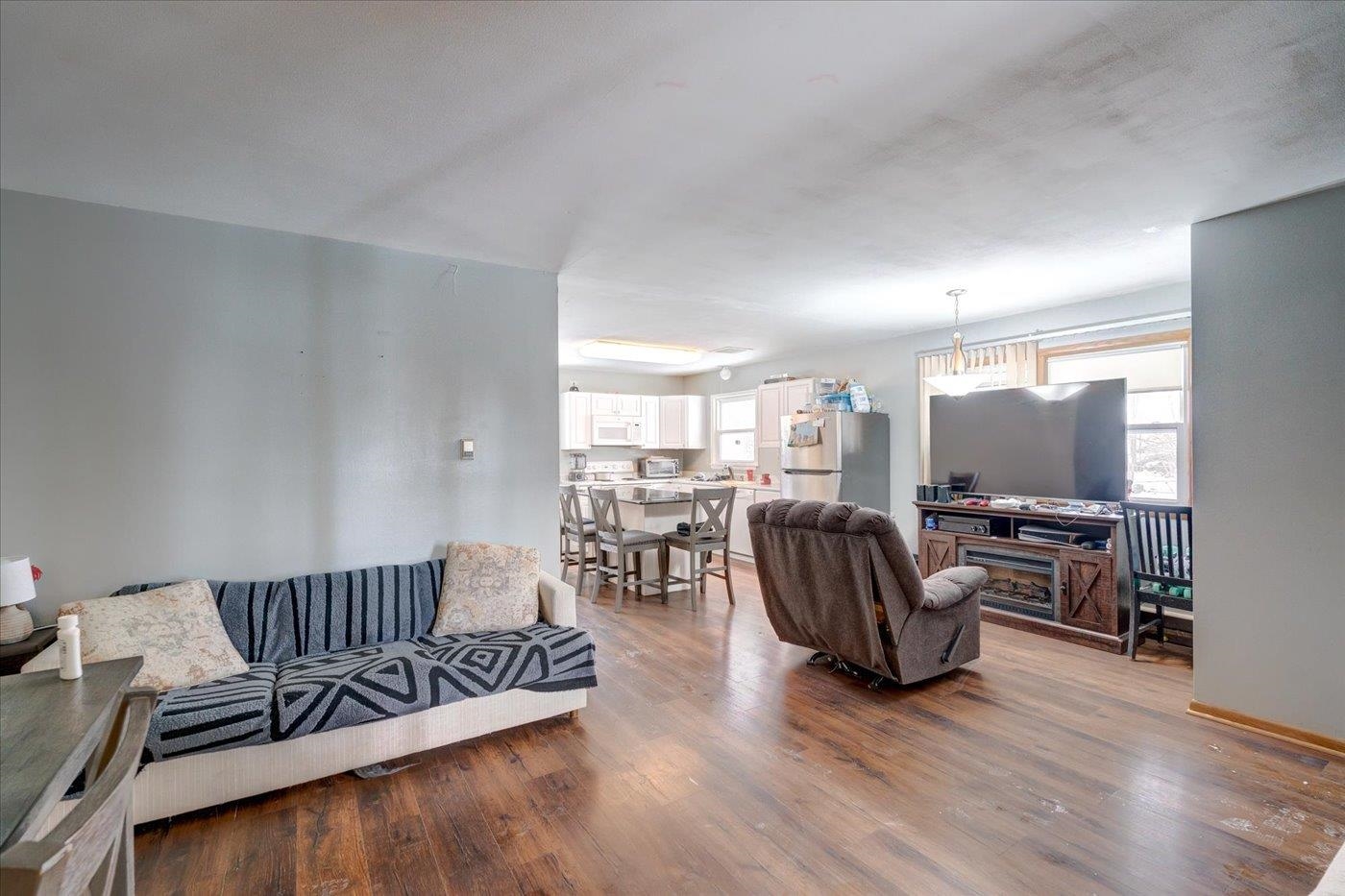 17-19 Bluebird Court Madison, WI 53711 - Photo 22 of 29