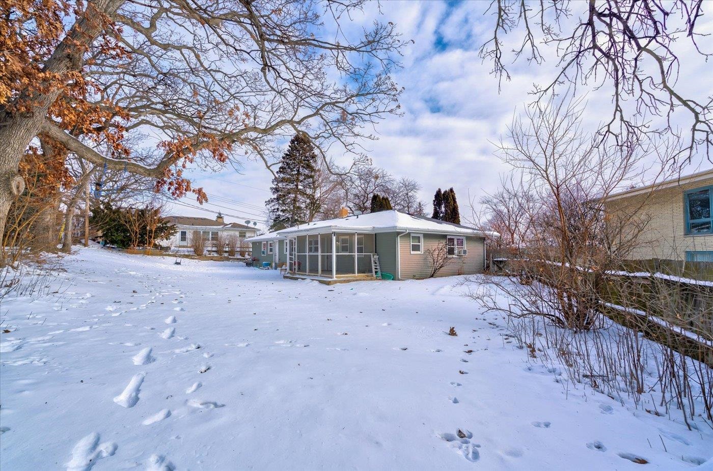 17-19 Bluebird Court Madison, WI 53711 - Photo 28 of 29