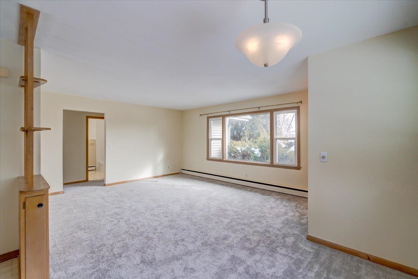 17-19 Bluebird Court Madison, WI 53711 - Photo 9 of 29