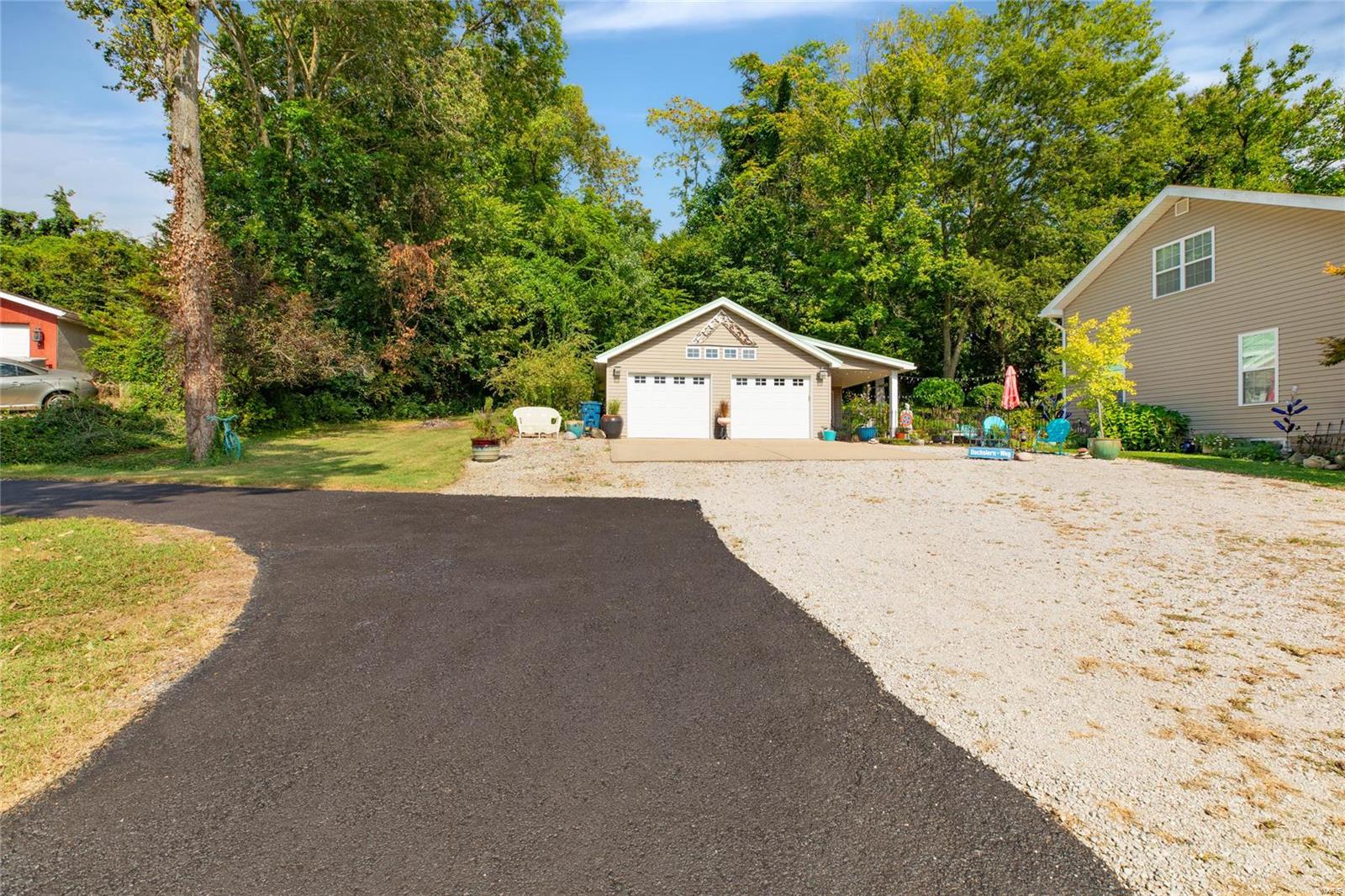 521 East Ofallon Drive Caseyville, IL 62232 - Photo 9 of 60