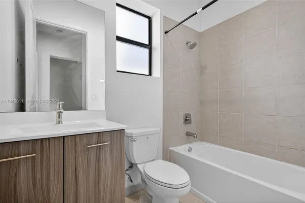 $5,500 | 4398 Southwest 173rd Avenue, Unit A, Miramar, FL 33029