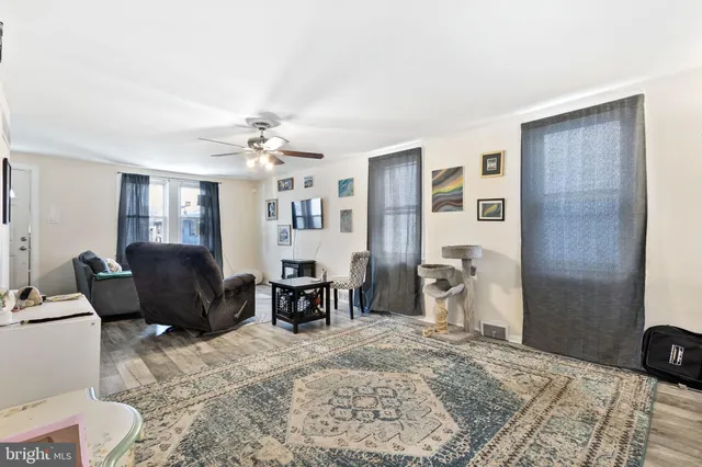 $265,000 | 111 Thompson Street, Burlington, NJ 08016