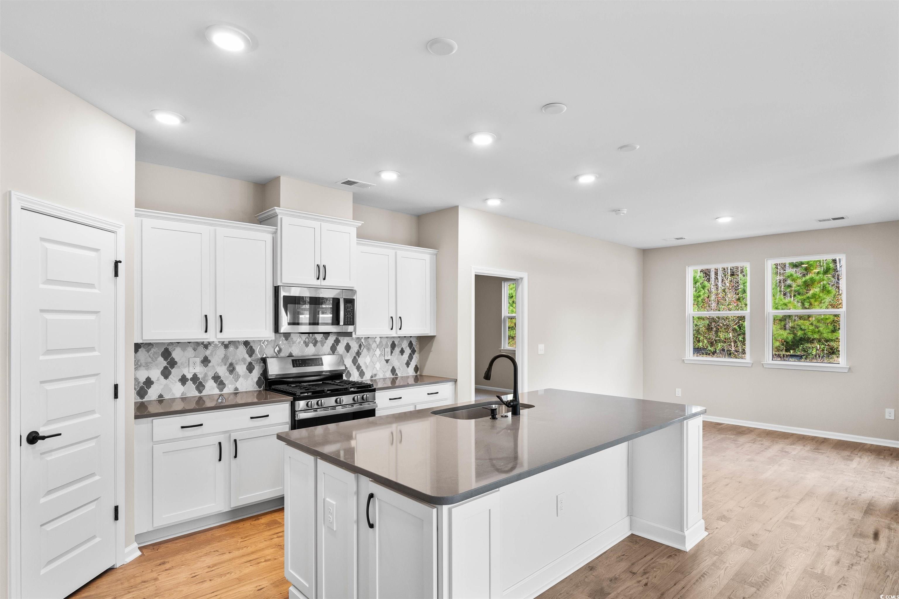 2216 Flatleaf Court Longs, SC 29568 - Photo 8 of 35