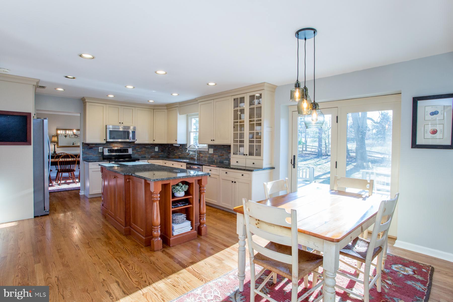 34 Douglass Road Lansdale, PA 19446 - Photo 18 of 53