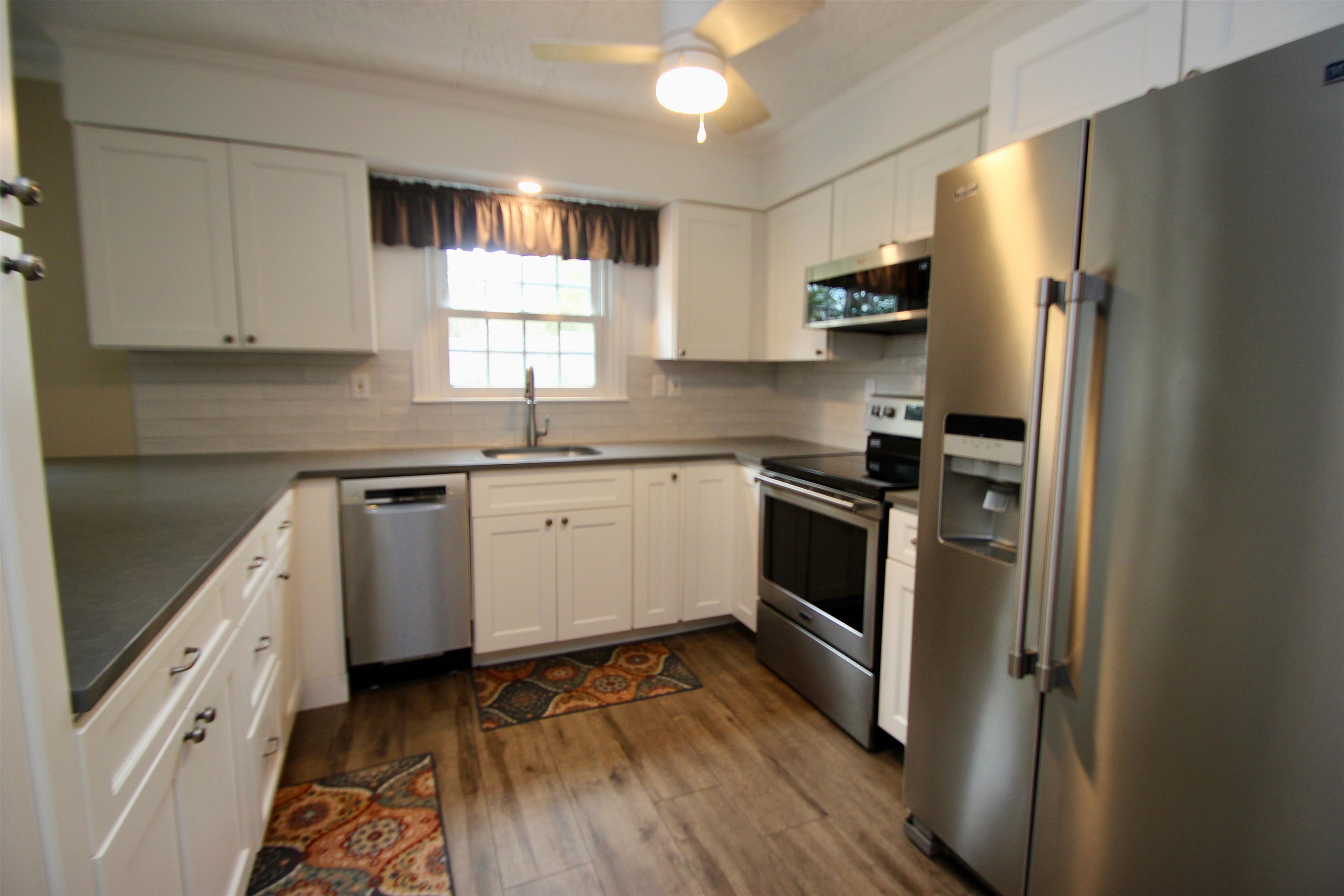 499 South Prospect Street, Unit 4 Burlington, VT 05401 - Photo 3 of 21