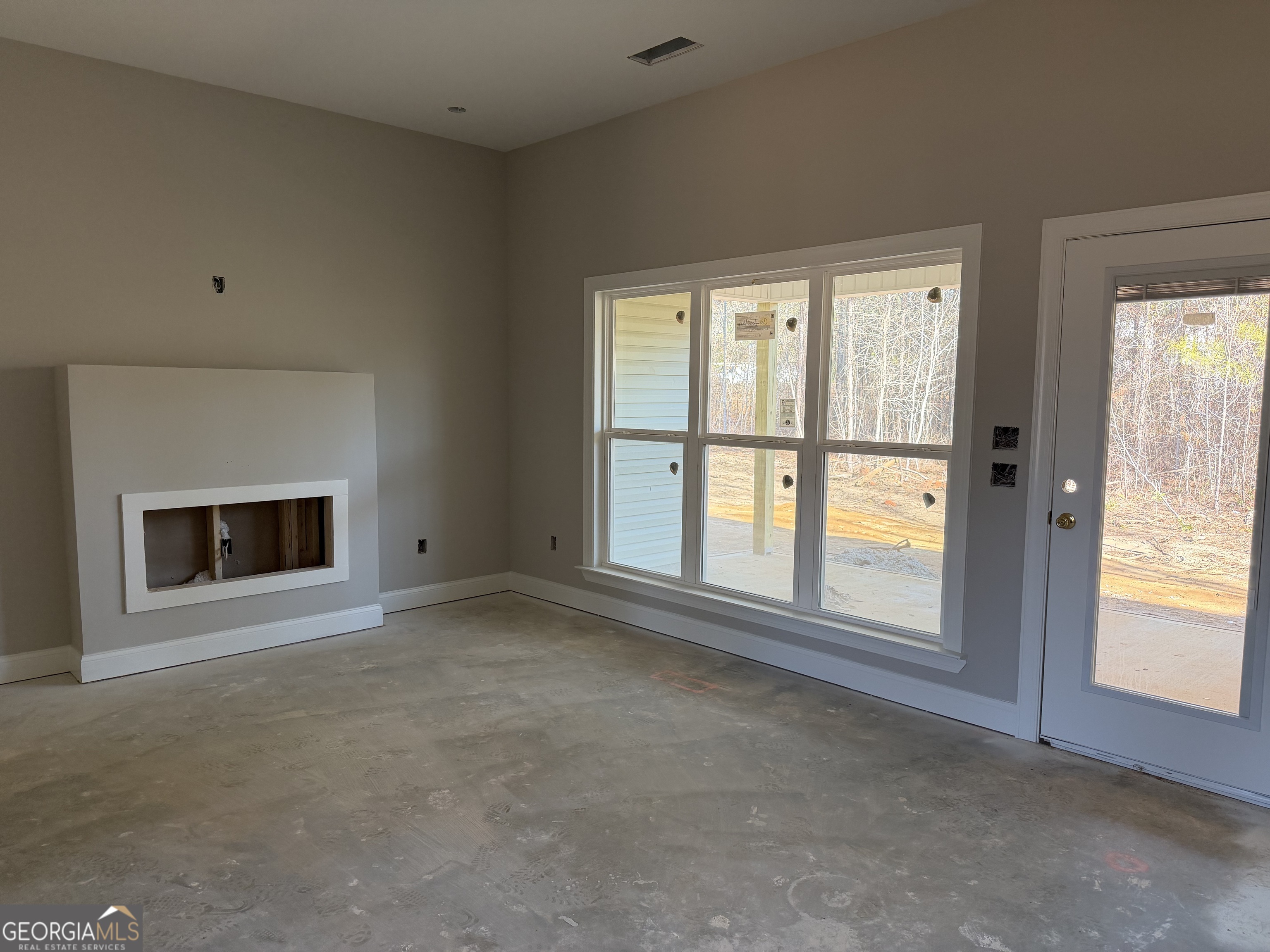 711 Flanders Lane Dublin, GA 31021 - Photo 8 of 53