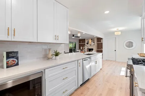 $475,000 | 5118 Breakwood Drive, Dallas, TX 75227