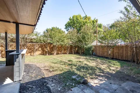 $475,000 | 5118 Breakwood Drive, Dallas, TX 75227