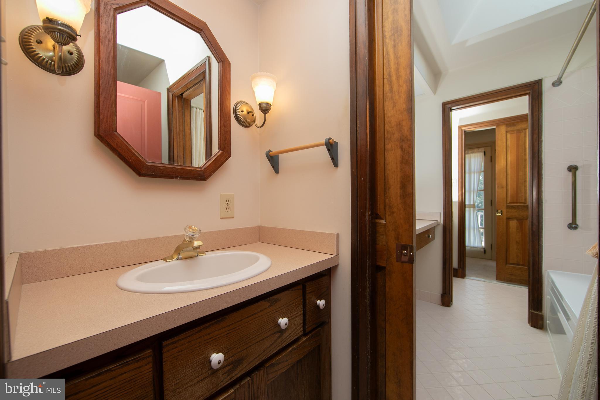 8 Roberts Avenue Haddonfield, NJ 08033 - Photo 33 of 59 Gallery Image 33