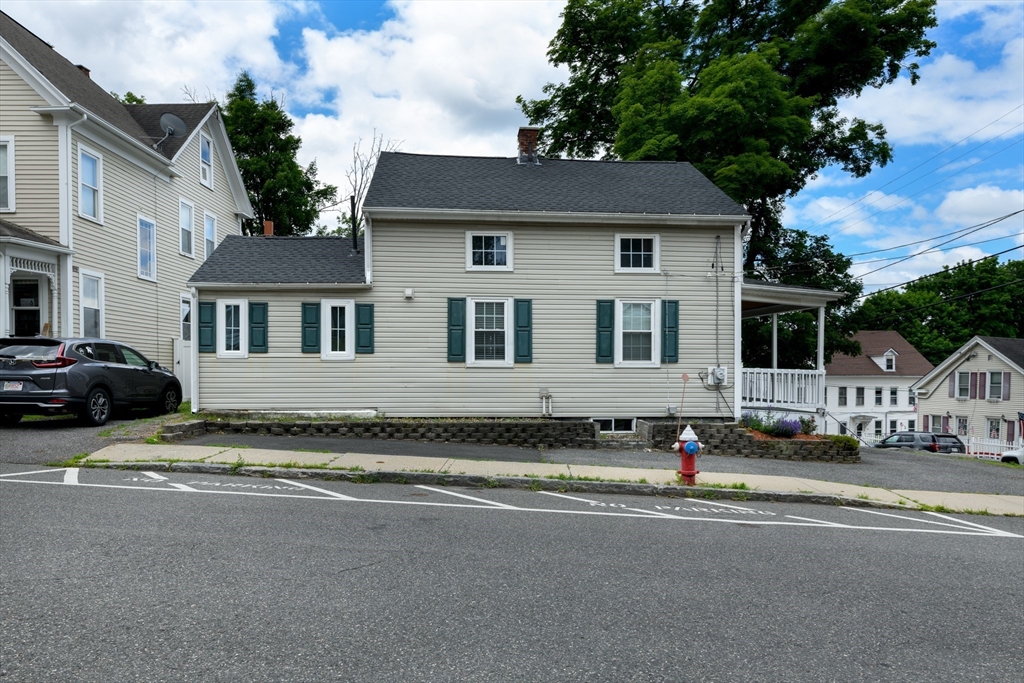 73 North Street Ware, MA 01082 - Photo 5 of 17