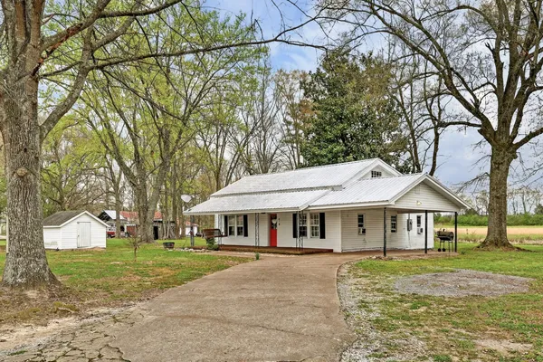 $285,000 | 61 Minnie Brown Road, Ardmore, TN 38449