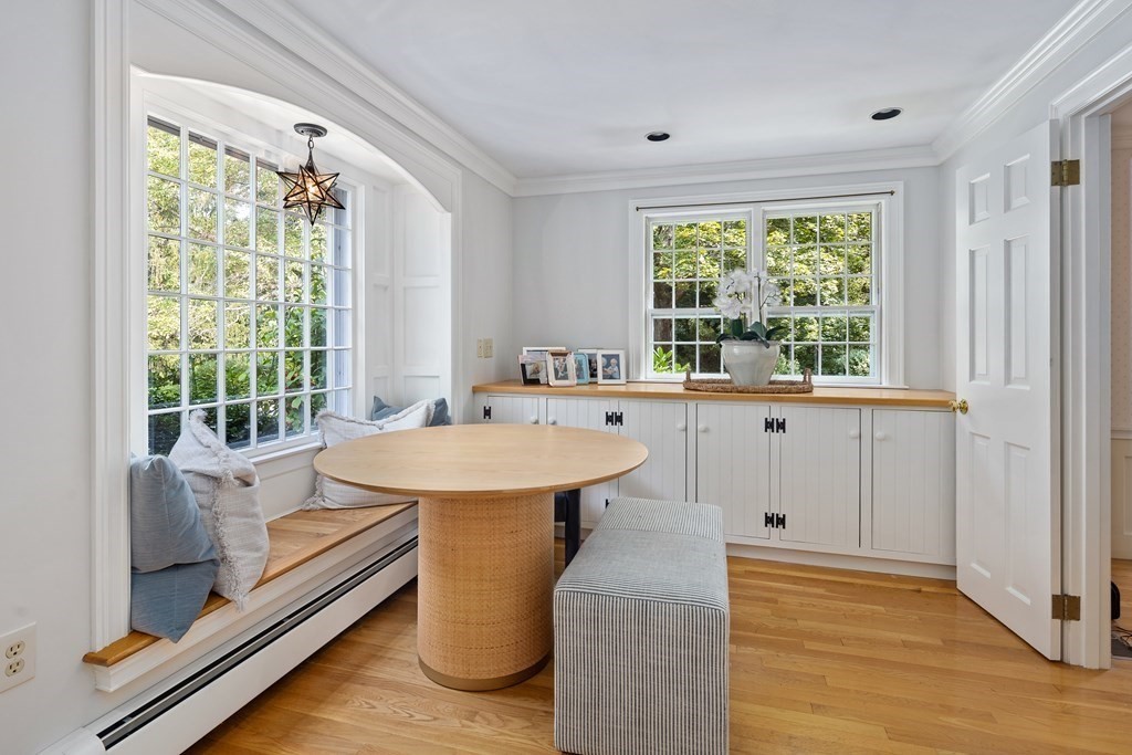 30 Arnold Road Hingham, MA 02043 - Photo 4 of 37 a bathroom with a sink and a bathtub