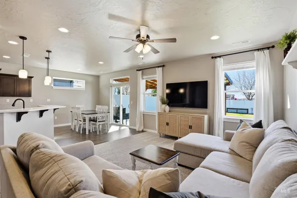 $439,000 | 1135 East Odyssey Street, Kuna, ID 83634