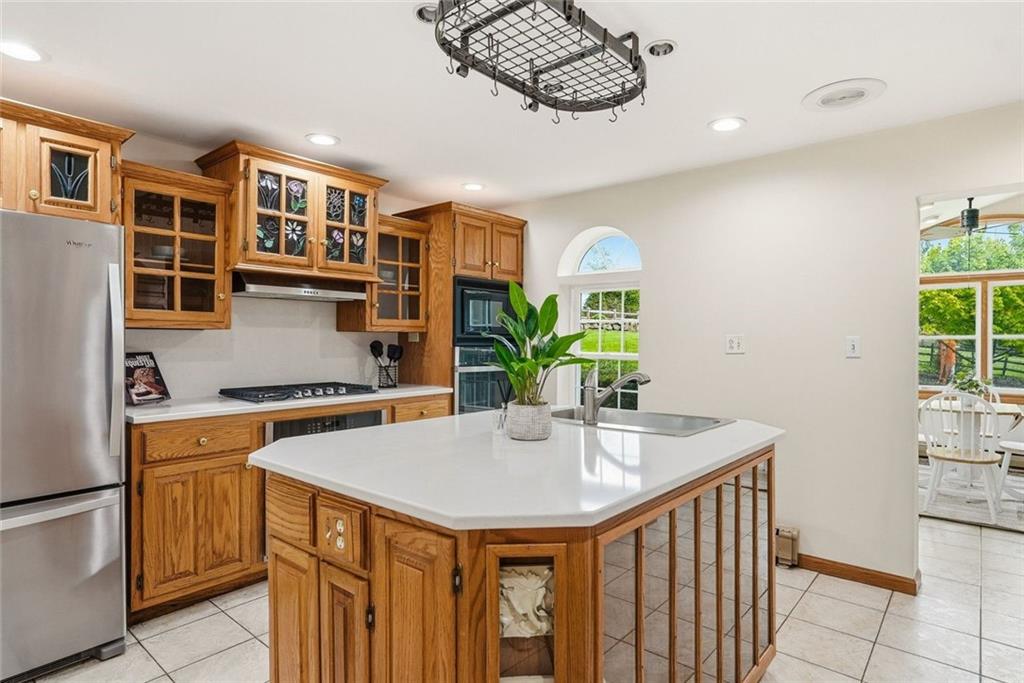 232 Whitestown Road Harmony, PA 16037 - Photo 19 of 46