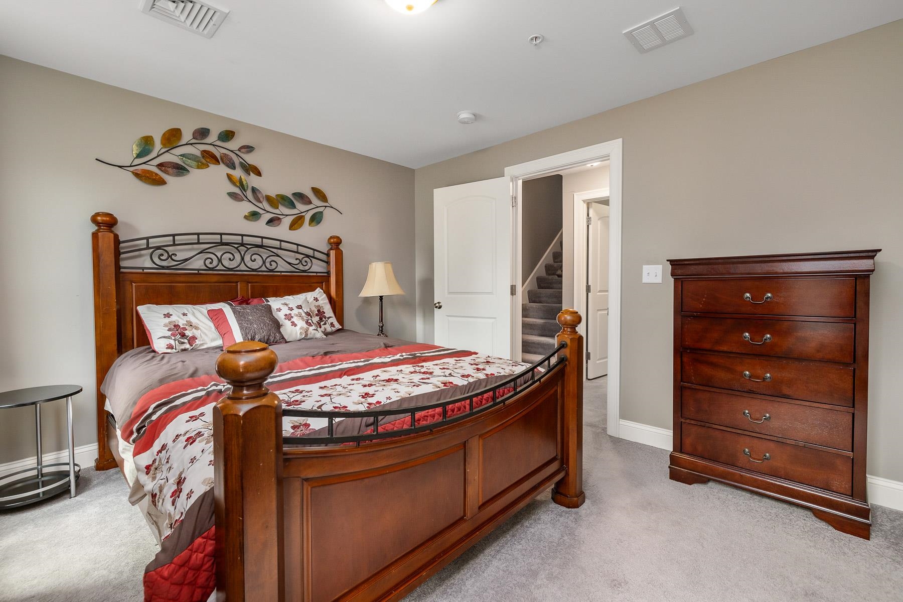 117 Mountain Road Nottingham, NH 03290 - Photo 15 of 40