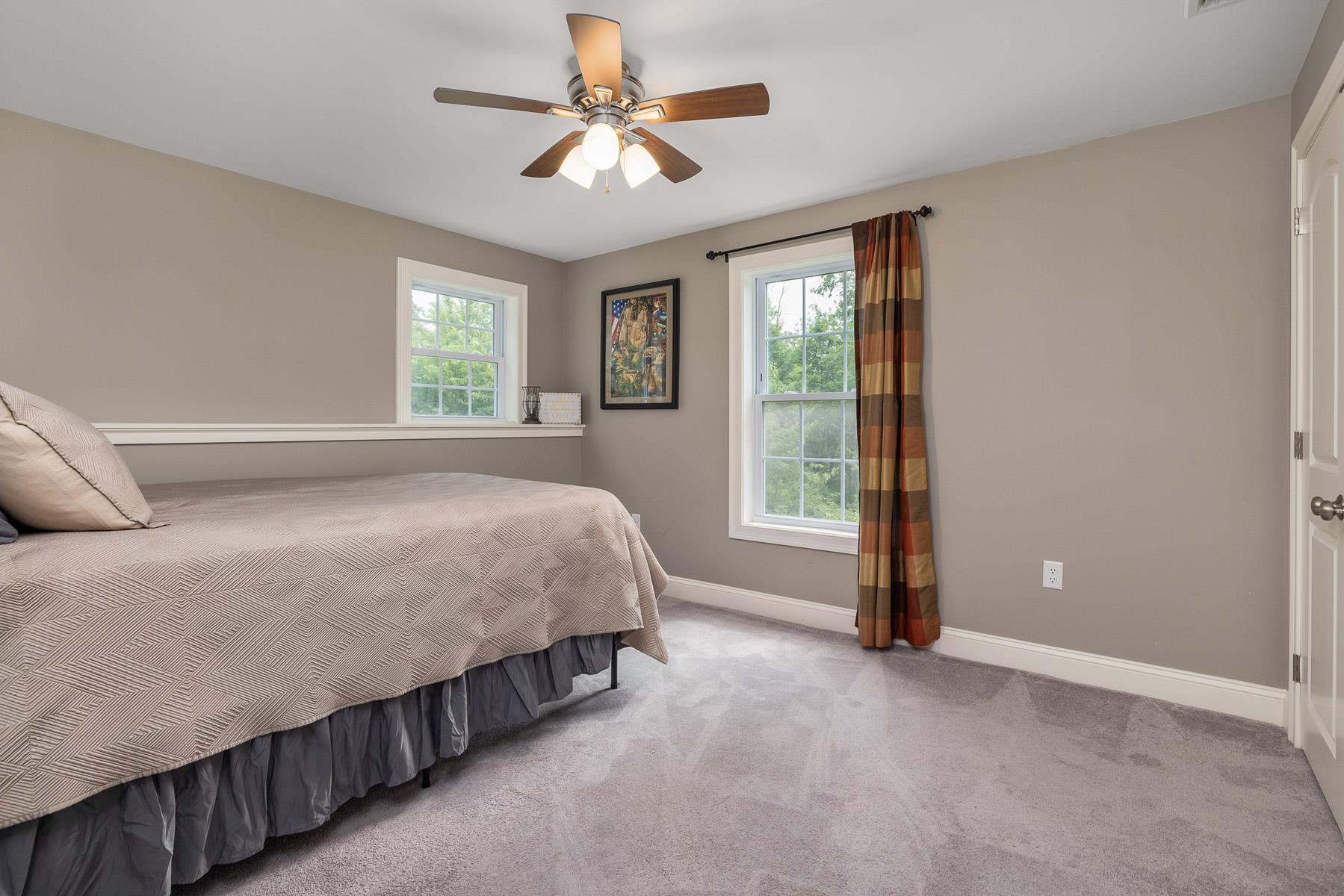 117 Mountain Road Nottingham, NH 03290 - Photo 17 of 40