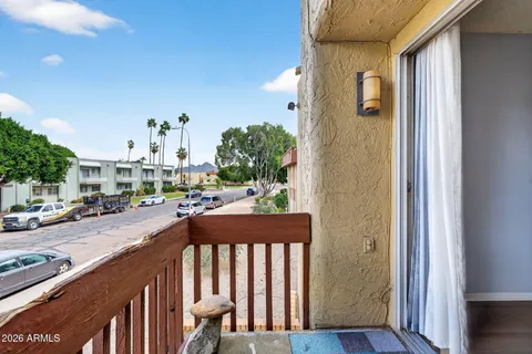 $175,000 | 1701 West Tuckey Lane, Unit 206, Phoenix, AZ 85015