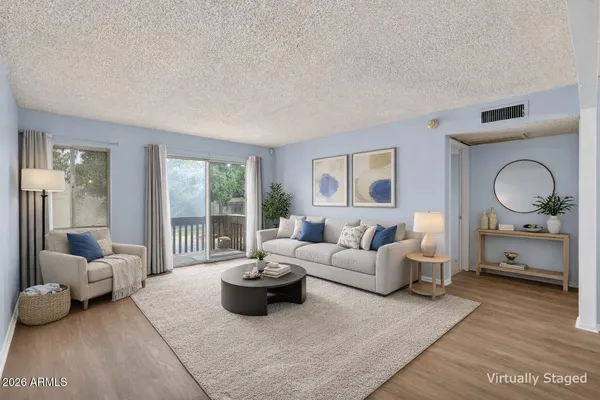 $175,000 | 1701 West Tuckey Lane, Unit 206, Phoenix, AZ 85015