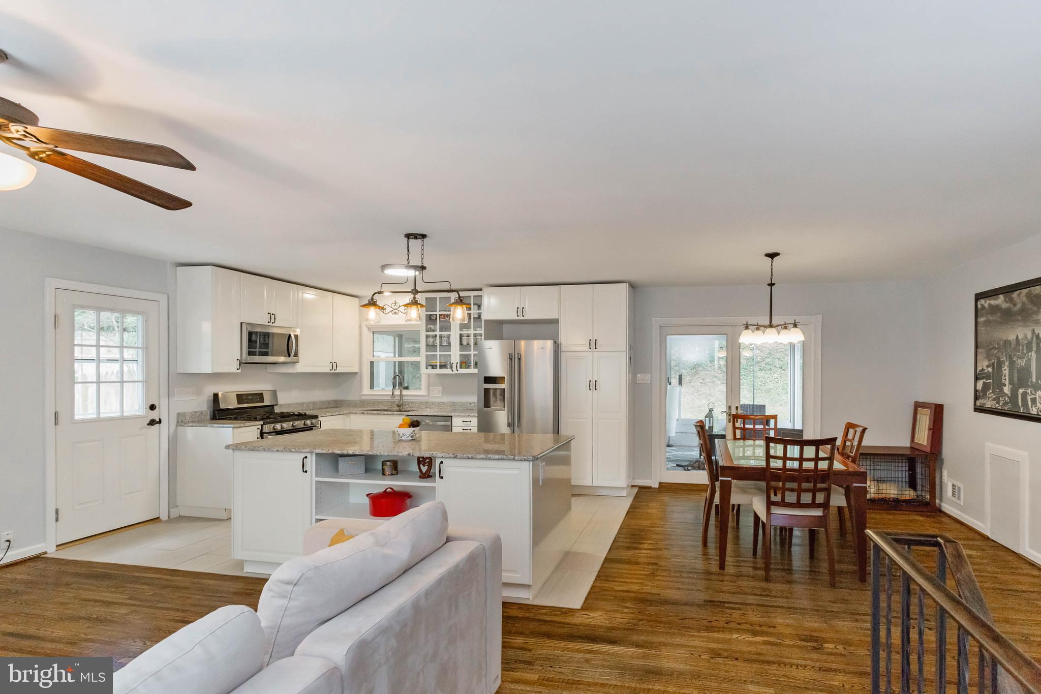 8608 Langport Drive Springfield, VA 22152 - Photo 3 of 25