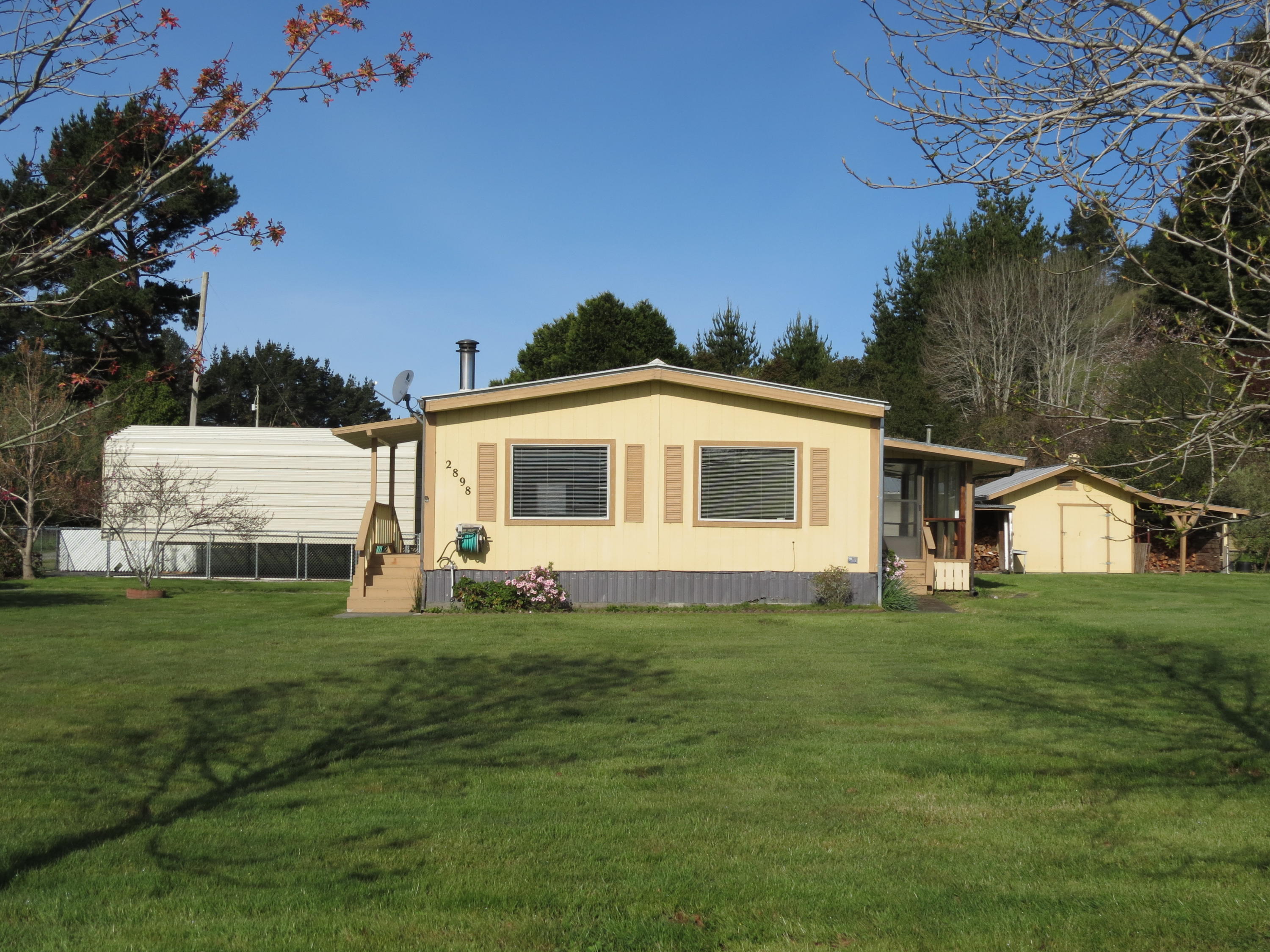 2898 Johnson Road Hydesville, CA 95547 - Photo 8 of 34 Gallery Image 8