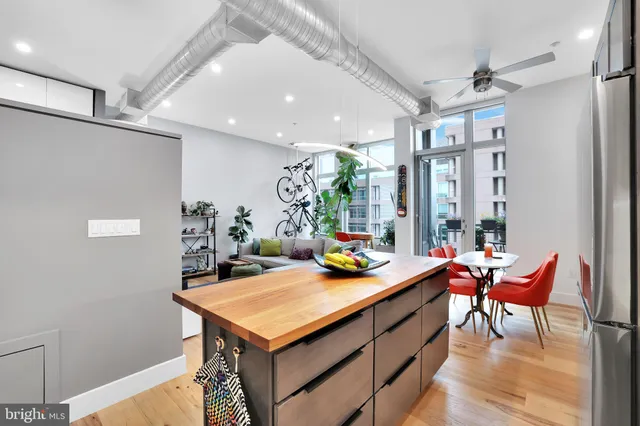 $515,000 | 1390 V Street Northwest, Unit 403, Washington, DC 20009