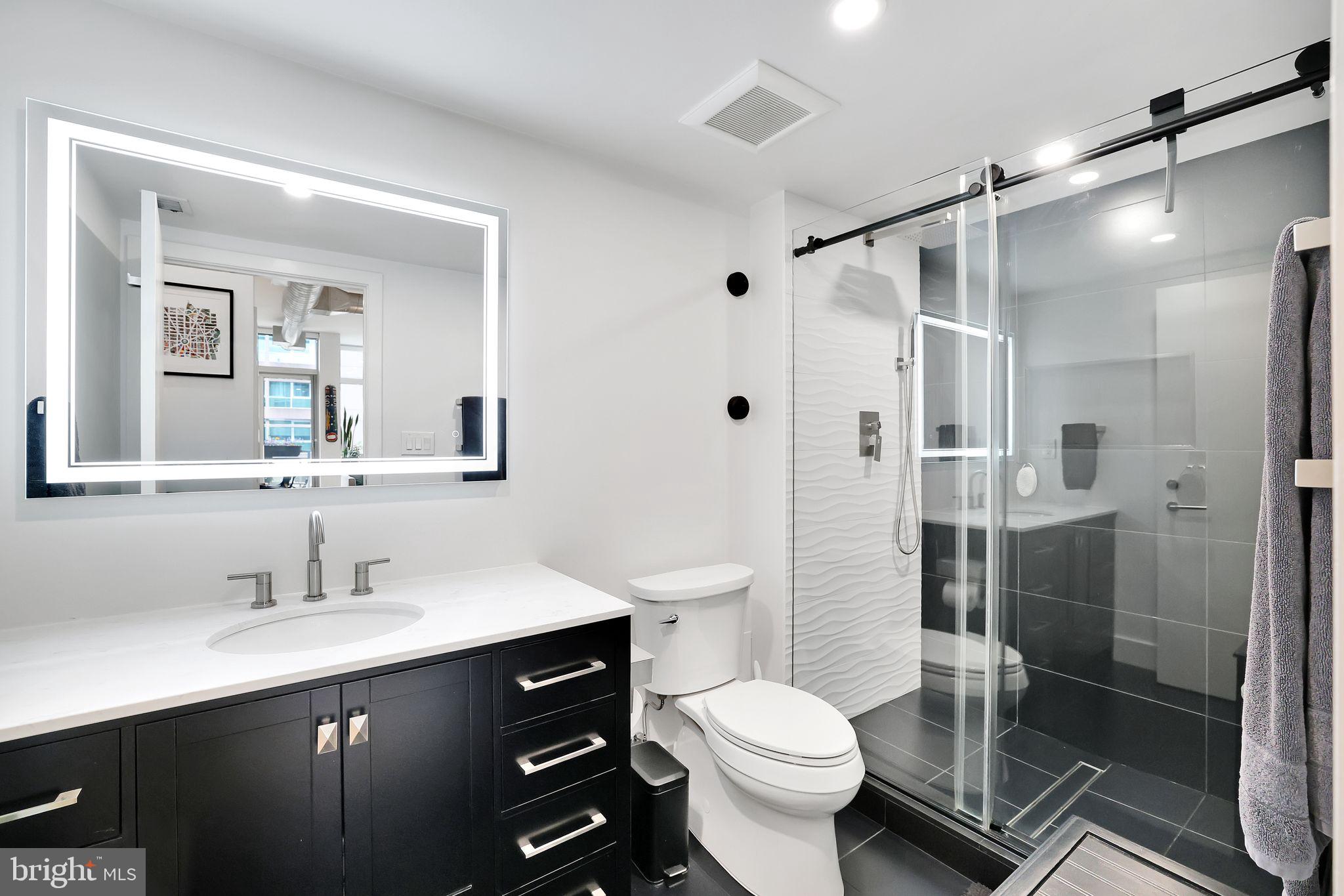 1390 V Street Northwest, Unit 403 Washington, DC 20009 - Photo 24 of 33