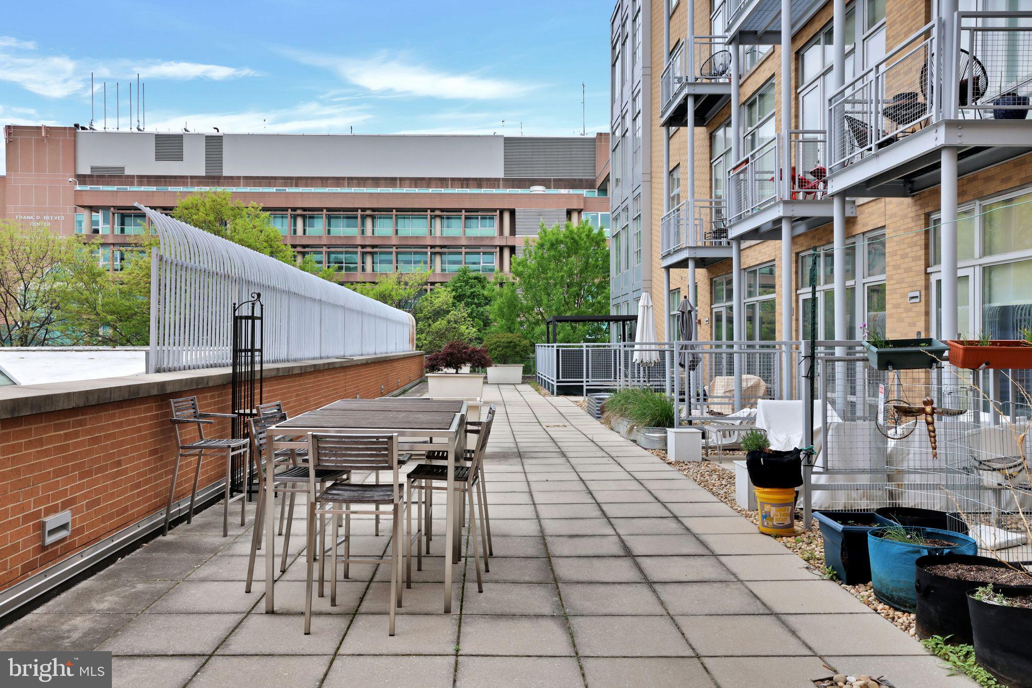 1390 V Street Northwest, Unit 403 Washington, DC 20009 - Photo 25 of 33