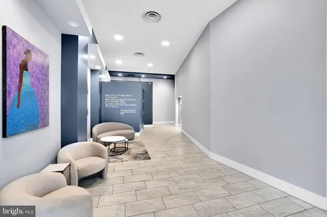 $515,000 | 1390 V Street Northwest, Unit 403, Washington, DC 20009