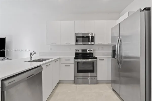 $4,500 | Westview, Miami, FL 33167
