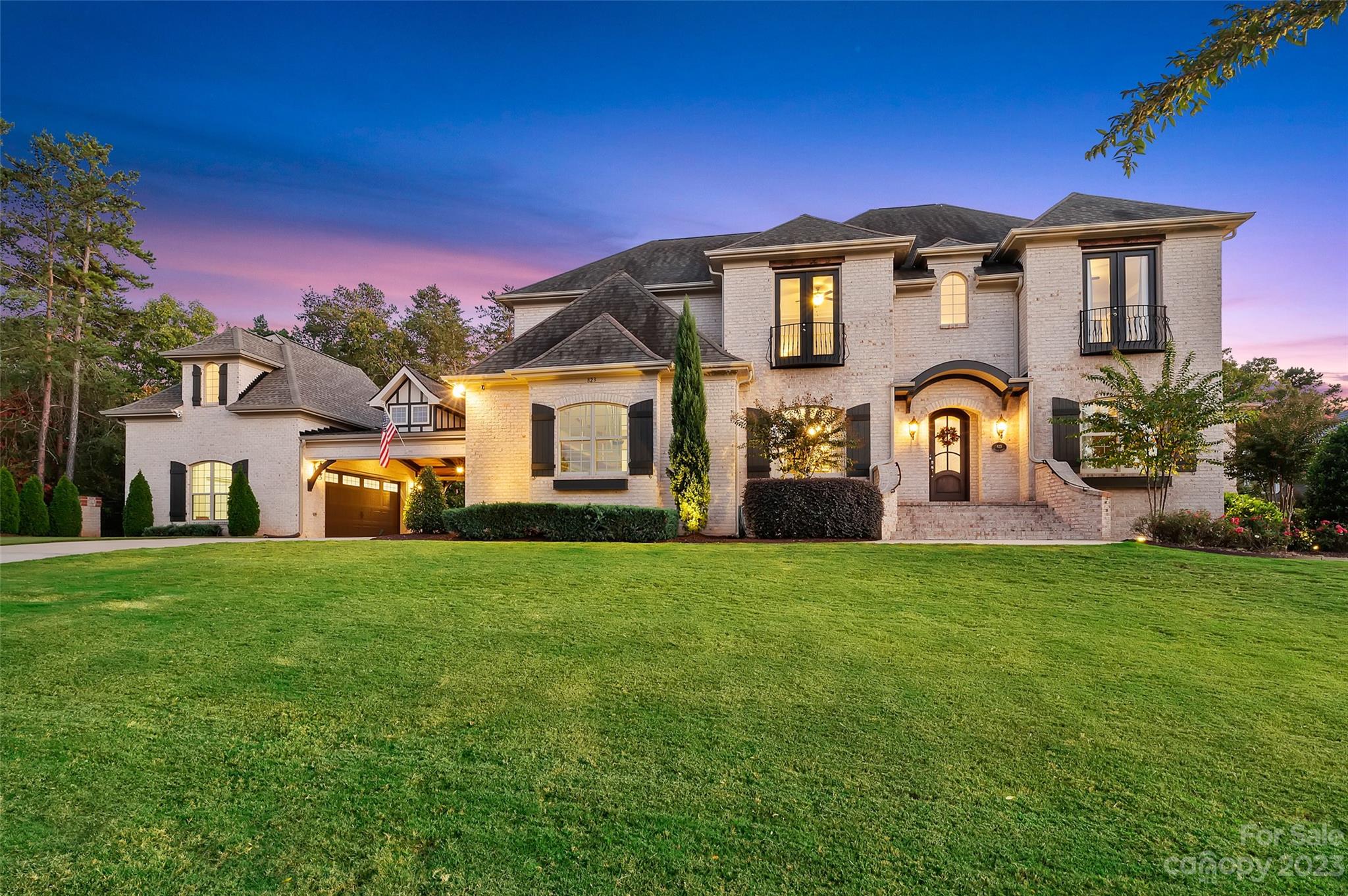 823 Harvest Pointe Drive Fort Mill, SC 29708 - Photo 1 of 46 Gallery Image 1