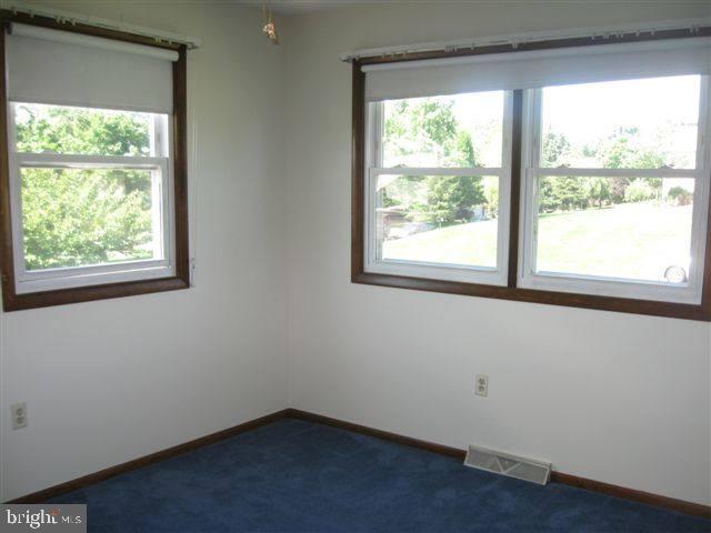 6135 Friar Road Harrisburg, PA 17111 - Photo 8 of 11 Gallery Image 8