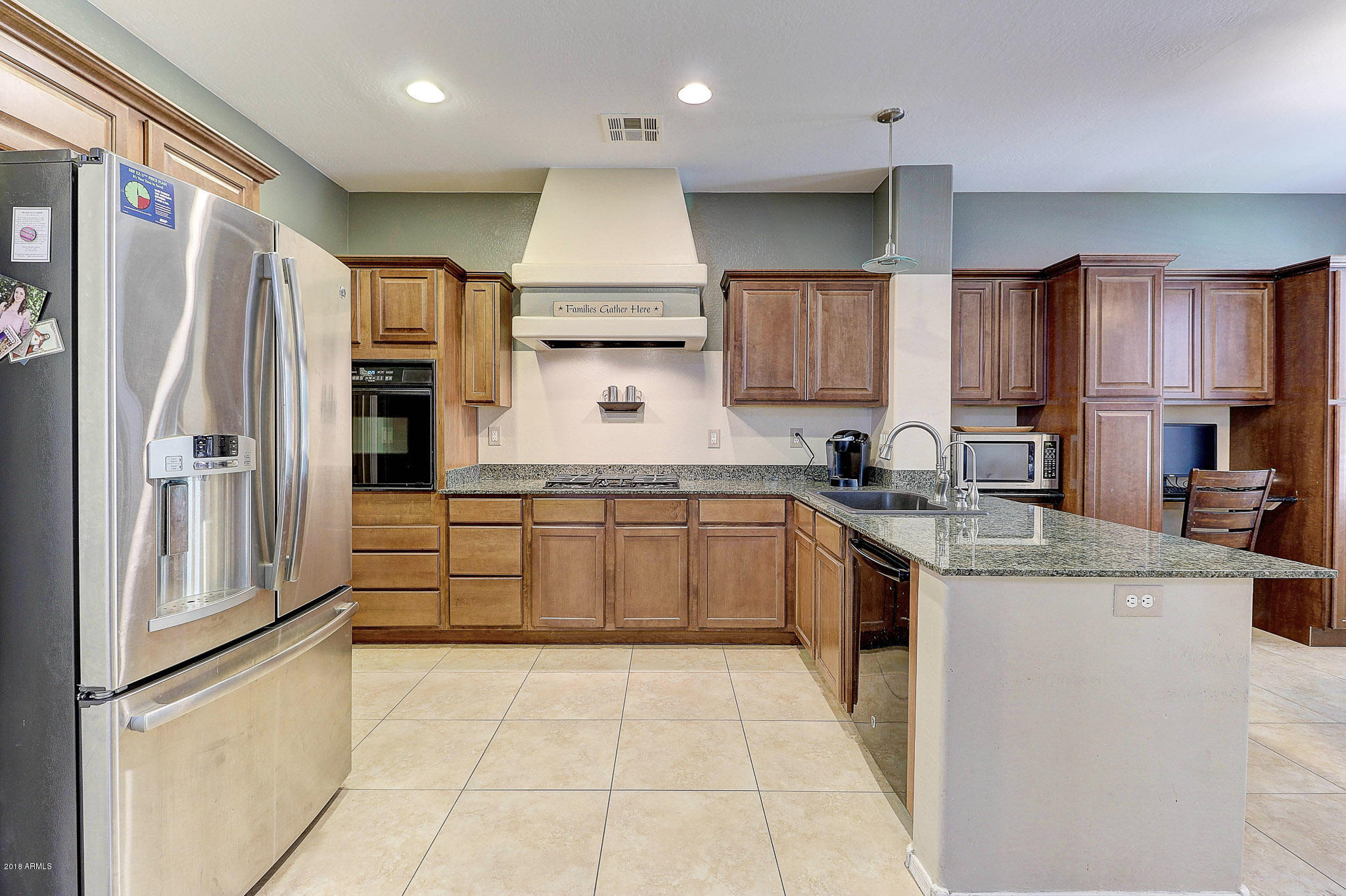 2799 East Del Rio Street Gilbert, AZ 85295 - Photo 14 of 55 Kitchen 1