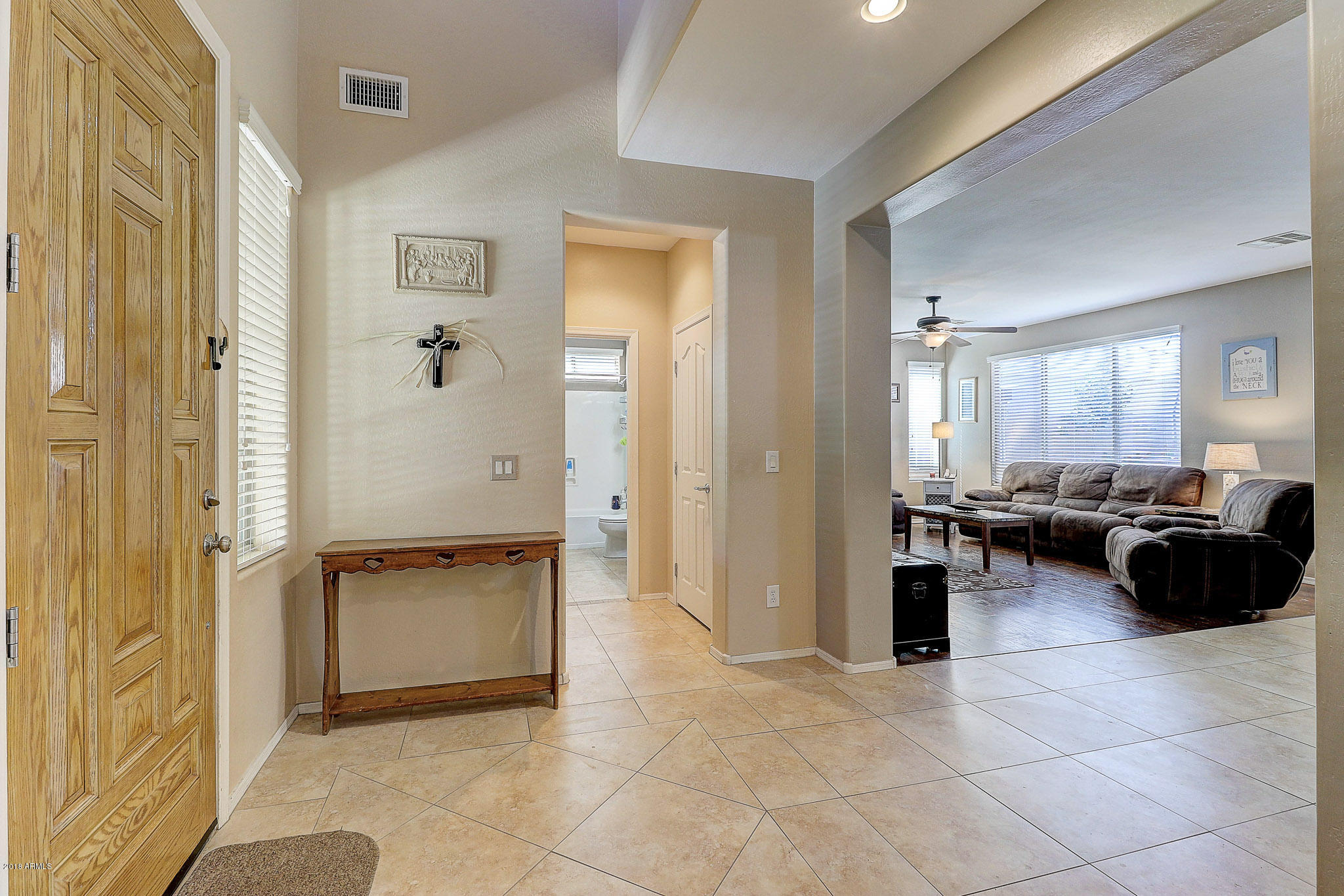 2799 East Del Rio Street Gilbert, AZ 85295 - Photo 8 of 55 Entry 2