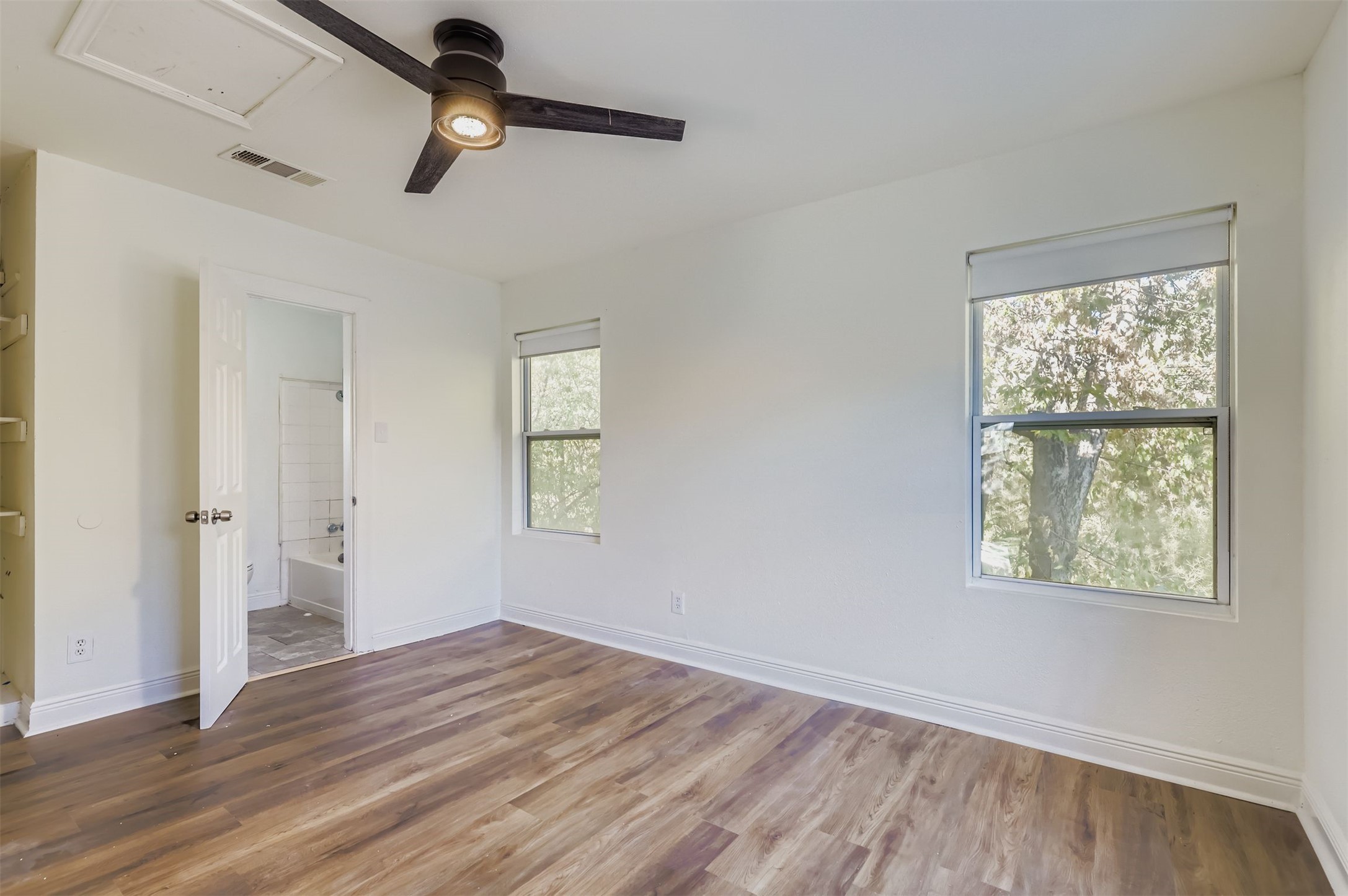 1013 East 3rd Street, Unit B Austin, TX 78702 - Photo 5 of 7