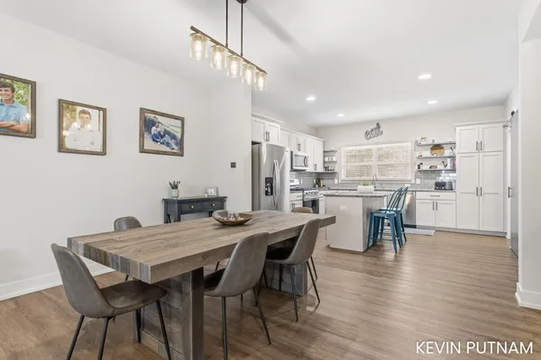 $749,000 | 160 Keewatin Way, Unit D/9, Douglas, MI 49406