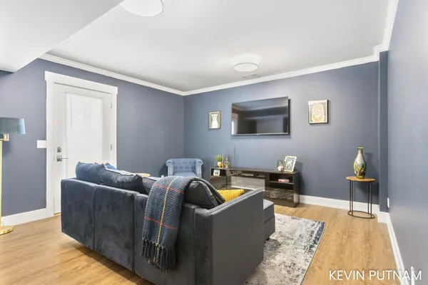 $749,000 | 160 Keewatin Way, Unit D/9, Douglas, MI 49406
