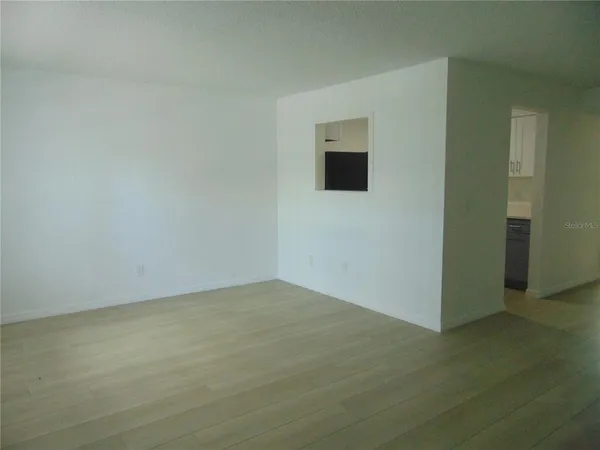 $1,150 | 9119 Tudor Drive, Unit E102, Tampa, FL 33615