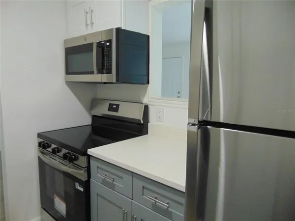 $1,150 | 9119 Tudor Drive, Unit E102, Tampa, FL 33615